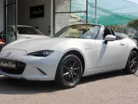 Usata Mazda MX5 131 CV (96 kW) 2016 Bianco Cabrio