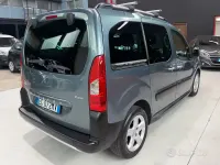 Usata Peugeot Partner 120 CV (88 kW) 2010 Other Monovolume