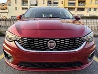 Usata Fiat Tipo Lounge 120 CV (88 kW) 2018 Rosso Berlina