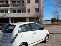Usata Lancia Ypsilon 75 CV (55 kW) 2011 Bianco Utilitaria