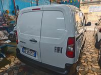 Usata Fiat Doblò 101 CV (74 kW) 2025 Bianco Monovolume