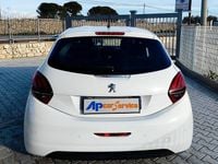 Usata Peugeot 208 Allure 74 CV (54 kW) 2017 Bianco Utilitaria