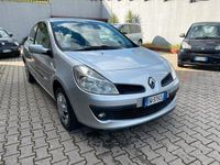 Usata Renault Clio III 75 CV (55 kW) 2009 Grigio Berlina