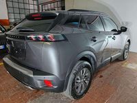 Usata Peugeot 2008 Active 131 CV (96 kW) 2023 Grigio SUV