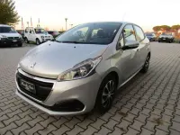 Usata Peugeot 208 Allure 75 CV (55 kW) 2016 Argento Utilitaria