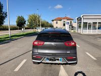 Usata Kia Niro Style 105 CV (77 kW) 2019 Grigio SUV