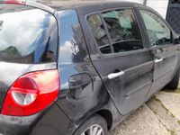 usata Renault Clio 3p 1.2 16v Le Iene Gpl