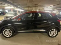 Usata Renault Captur 90 CV (66 kW) 2015 Nero SUV