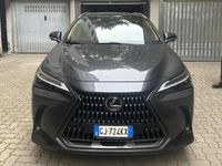 Usata Lexus NX350h 197 CV (144 kW) 2022 Grigio SUV