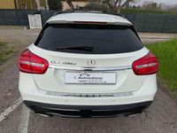 Usata Mercedes GLA200 136 CV (100 kW) 2016 Bianco SUV
