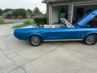 Usata Ford Mustang 324 CV (238 kW) 1967 Blu Cabrio