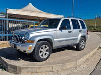 Usata Jeep Cherokee Limited 163 CV (119 kW) 2005 Argento SUV