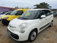 Usata Fiat 500L Living 105 CV (77 kW) 2014 Bianco Monovolume