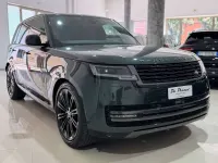 Usata Land Rover Range Rover HSE 300 CV (220 kW) 2022 British racing green SUV