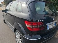 Usata Mercedes B200 140 CV (102 kW) 2006 Nero Monovolume