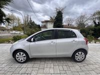 Usata Toyota Yaris Sol 69 CV (50 kW) 2007 Grigio Utilitaria