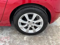 Usata Opel Corsa Edition 75 CV (55 kW) 2021 Rosso Utilitaria