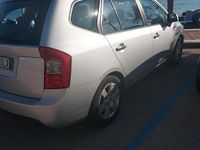 Usata Kia Carens 2009 Grigio Monovolume