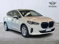Gebraucht BMW 218 Active Tourer Comfort Edition 136 PS (100 kW) 2023 Weiß Van / Kleinbus