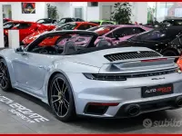 Usata Porsche 992 650 CV (478 kW) 2021 Grigio Cabrio
