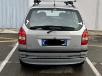 Usata Opel Zafira 101 CV (74 kW) 2002 Monovolume
