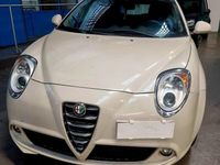 Usata Alfa Romeo MiTo 84 CV (61 kW) 2015 Bianco Utilitaria