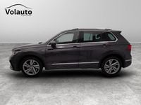 Usata VW Tiguan R-line 150 CV (110 kW) 2021 Grigio opaco scuro SUV