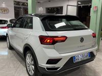 Usata VW T-Roc 150 CV (110 kW) 2020 Bianco SUV