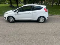 Usata Ford Fiesta 60 CV (44 kW) 2013 Bianco Berlina