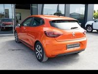 Usata Renault Clio V Evolution 91 CV (66 kW) 2023 Arancione Berlina