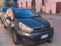 Begagnad Kia Rio 85 HK (62 kW) 2015 Grå Sedan