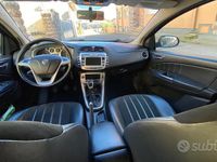 Usata Lancia Delta 165 CV (121 kW) 2010 Utilitaria