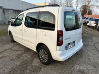 Usata Peugeot Partner 90 CV (66 kW) 2013 Bianco Monovolume