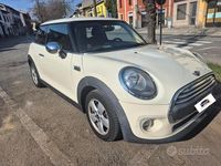 Usata Mini One D 95 CV (69 kW) 2015 Beige Utilitaria