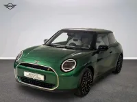 Nuova Mini Cooper SE Favoured 160 kW (218 CV) 2026 Verde Utilitaria