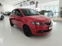 Gebraucht Lancia Ypsilon Gold 69 PS (50 kW) 2022 Rot Kleinwagen