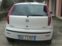Usata Fiat Punto 77 CV (56 kW) 2009 Bianco Utilitaria