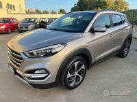 Usata Hyundai Tucson Xpossible 141 CV (103 kW) 2016 Grigio SUV