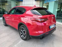 Usata Alfa Romeo Stelvio Sprint 190 CV (139 kW) 2020 Rosso metallizzato SUV