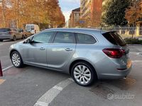 Usata Opel Astra Cosmo 140 CV (102 kW) 2012 Grigio Station wagon