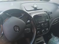 Usata Renault Captur 90 CV (66 kW) 2017 Grigio SUV