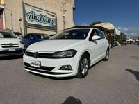 Usata VW Polo Comfortline 90 CV (66 kW) 2018 Bianco Berlina