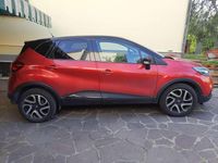 Usata Renault Captur 110 CV (80 kW) 2017 Rosso SUV