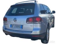Usata VW Touareg Exclusive 174 CV (127 kW) 2007 Grigio SUV