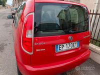 Usata Skoda Roomster 75 CV (55 kW) 2013 Rosso Monovolume
