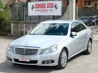Usata Mercedes E250 Elegance 204 CV (150 kW) 2010 Grigio Berlina