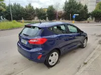 Usata Ford Fiesta 85 CV (62 kW) 2018 Blu Utilitaria