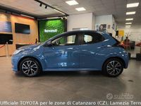 Usata Toyota Yaris Hybrid Trend 115 CV (84 kW) 2022 Blu Berlina
