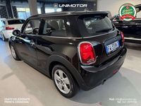 Usata Mini One D 95 CV (69 kW) 2019 Midnight black Utilitaria