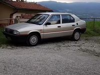 Begagnad Alfa Romeo 33 86 HK (63 kW) 1988 Sedan